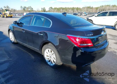 2016 Buick Lacrosse из США, поврежденный, VIN 1G4GA5G37GF178418